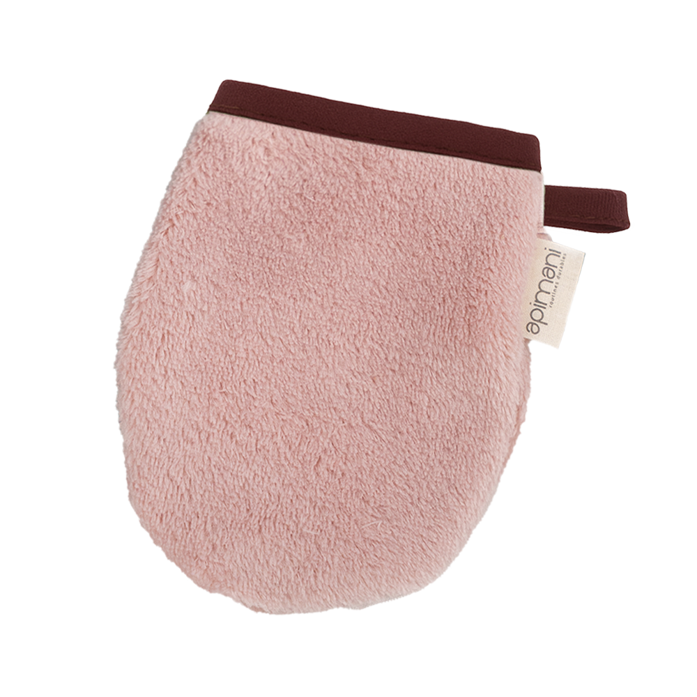 Gant démaquillant magique